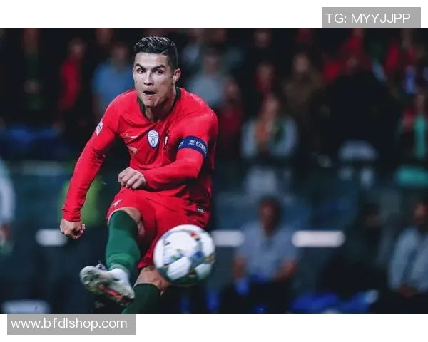 历代足球明星背后的号码故事与传奇时刻解析