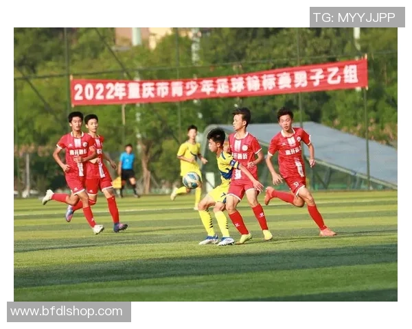 重庆足球队在全国锦标赛中的比赛经验与表现分析